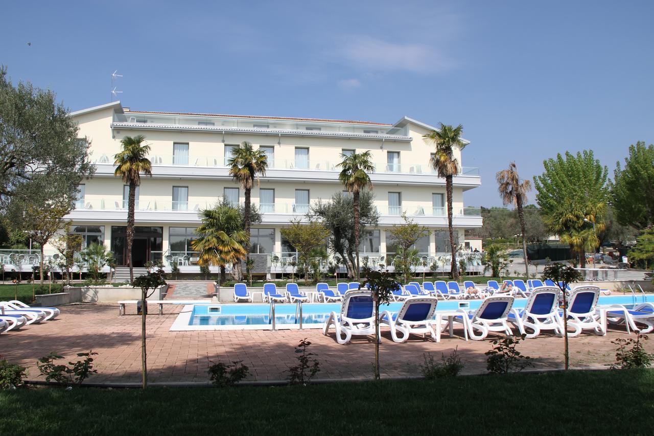 Front Lake Hotel Villa Paradiso Suite Moniga del Garda Exteriér fotografie
